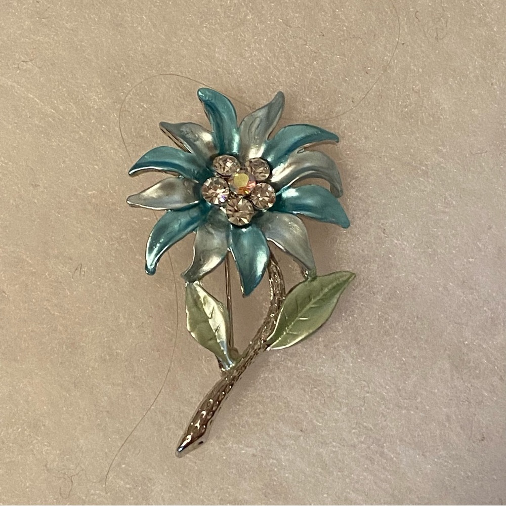 VINTAGE PIN BROOCH FLOWER ENAMEL FROSTED BLUE GREEN RHINESTONE CENTER